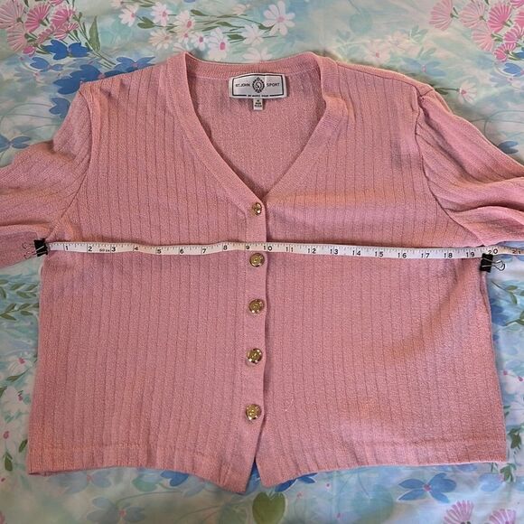 St. John Sport By Marie Gray Cardi - Picture 5 of 11